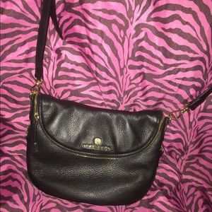 NWOT Vince Camuto black leather cross body bag
